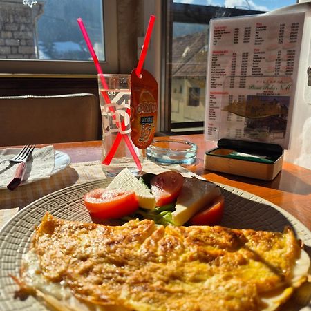 Caffe Pizzeria I Apartmani Bona Fides Nm Nova Varoš Exterior foto
